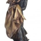 03 Bride and groom statue CLR